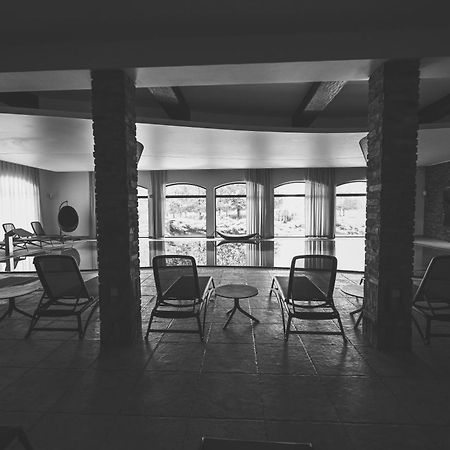 Hotel Remes Opalenica Εξωτερικό φωτογραφία