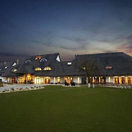 Hotel Remes Opalenica Εξωτερικό φωτογραφία