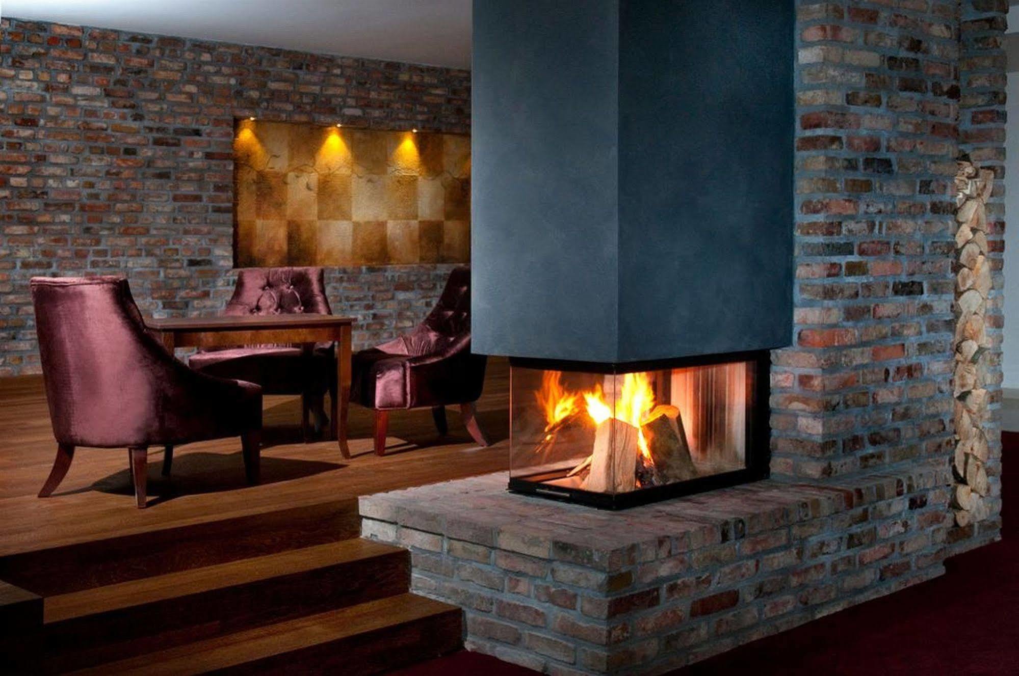 Hotel Remes Opalenica Εξωτερικό φωτογραφία